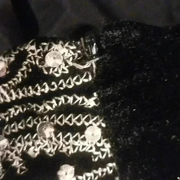 Mlle Gabrielle Black Crushed Velvet Embroidered/ Sequined Waist Side Zip Skirt - Picture 8 of 8